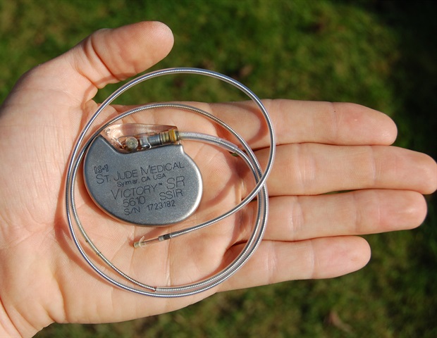 Experimental wireless pacemaker harvests energy from heart to recharge battery