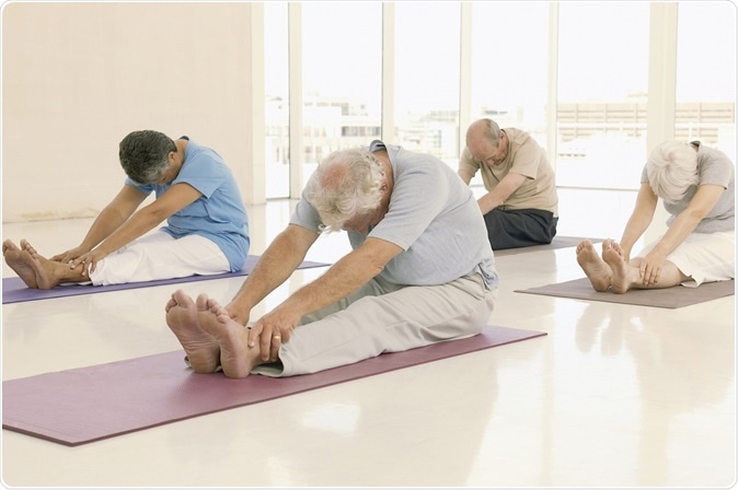 Senior exercising at gym. Image Credit: PedroMatos / Shutterstock