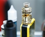 Free e-cigarettes do not help smokers quit, money does finds study