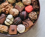 Skip the sweet treats to avoid holiday blues, study suggests