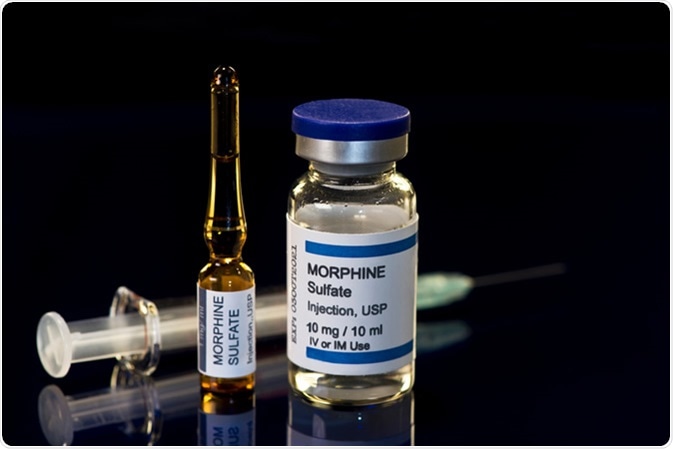 Morphine sulfate vial and ampule. Image credit: Sherry Yates Young / Shutterstock