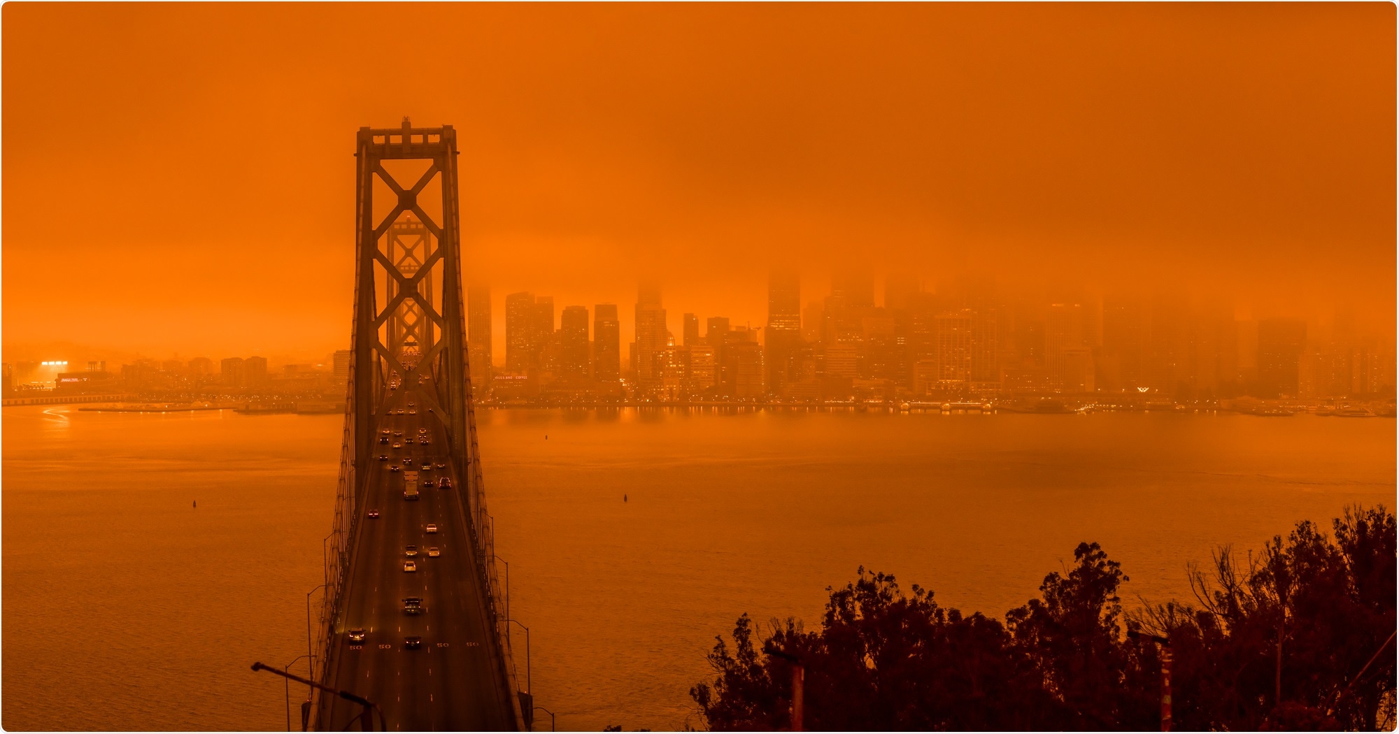 San Francisco, Ca. 09/09/2020 during the natural disaster of the wild fires. Image Credit: Photo_Time / Shutterstock