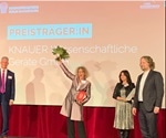 From tiny particles to big success: Knauer awarded the innovation prize for Berlin Brandenburg