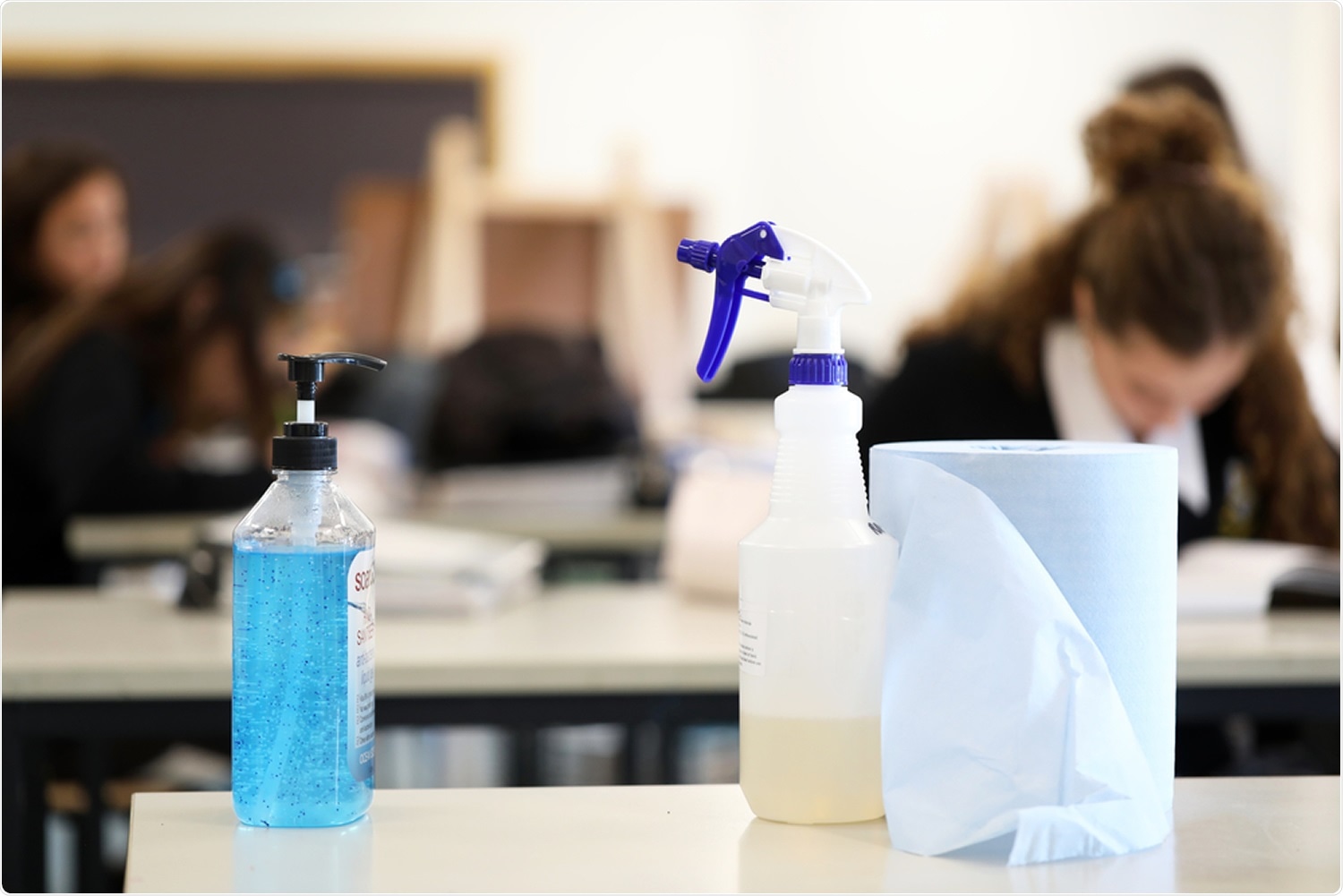 Study: The challenge of SARS-CoV-2 environmental monitoring in schools using floors and portable HEPA filtration units: Fresh or relic RNA?. Image Credit: LBeddoe / Shutterstock