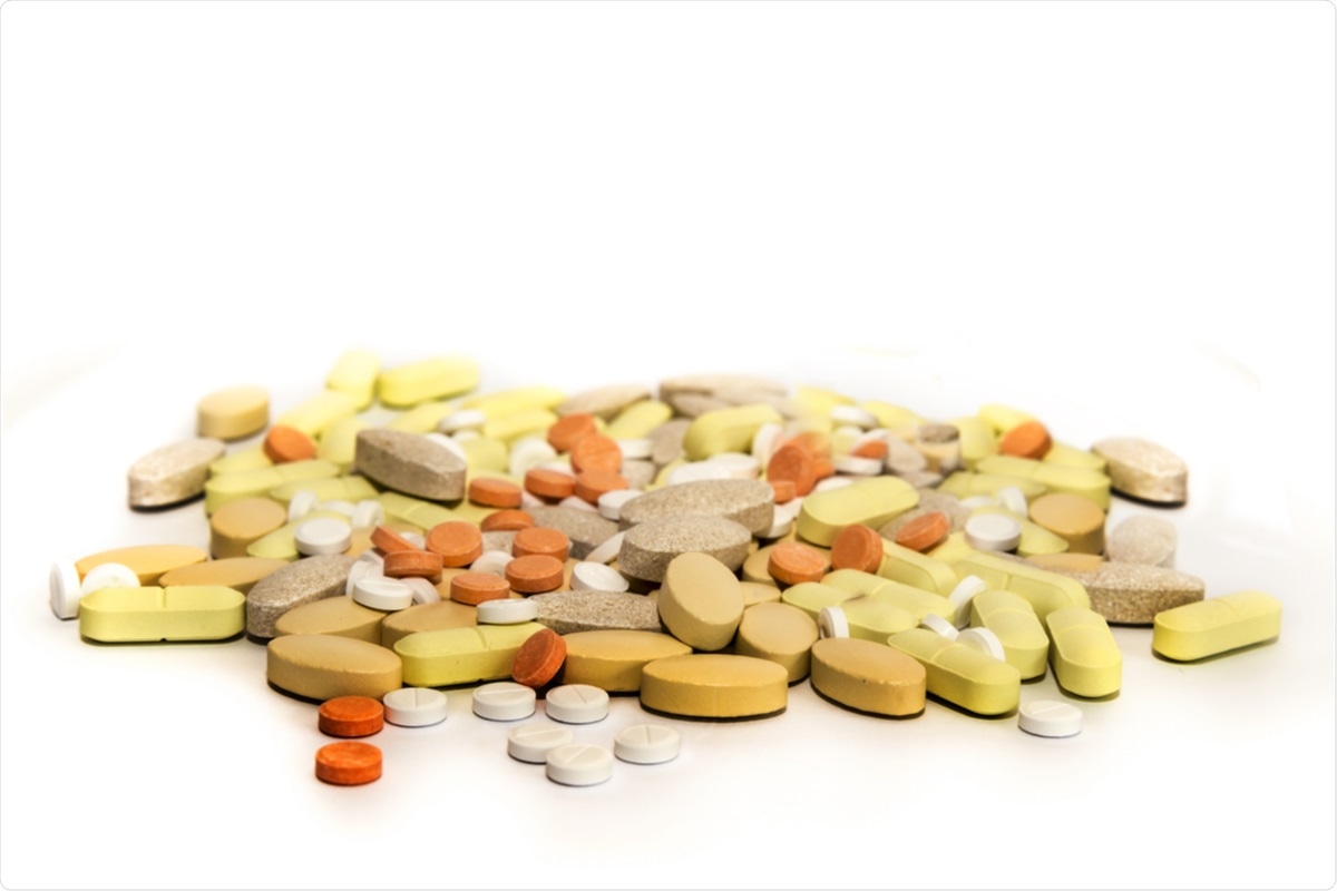 Study: Potential Efficacy of Nutrient Supplements for Treatment or Prevention of COVID-19. Image Credit: allouphoto / Shutterstock