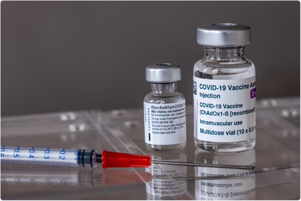 Study: Single-Dose SARS-CoV-2 Vaccination With BNT162b2 and AZD1222 Induce Disparate Th1 Responses and IgA Production. Image Credit: Marc Bruxelle/ Shutterstock