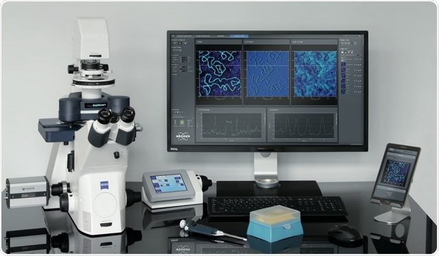 NanoWizard V BioScience setup on Zeiss Axio Observer with tablet control.