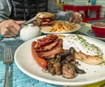 Researchers say ‘yes’ to a heavy breakfast to lose weight