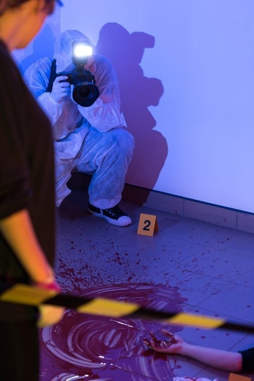 How LIMs can support forensics investigations