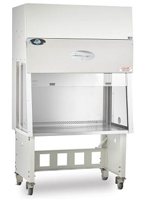The AireGard NU-140 vertical laminar airflow workstation