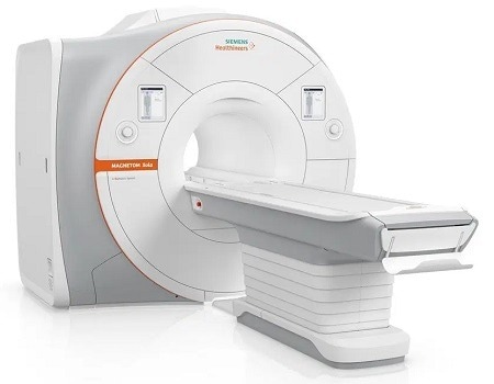 1.5T MRI system MAGNETOM Sola
