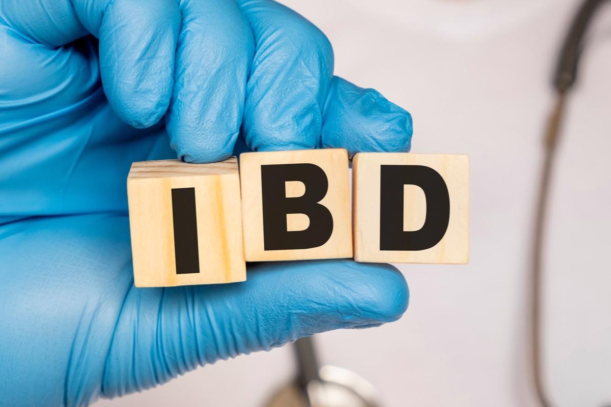Study: Humoral Immunogenicity of Three COVID-19 mRNA Vaccine Doses in Patients with Inflammatory Bowel Disease. Image Credit: Lana Leon/Shutterstock