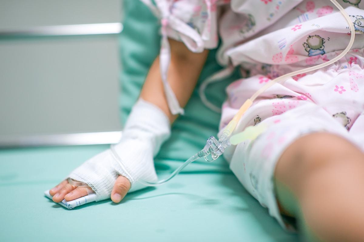 Study: COVID-19-Associated Hospitalizations Among Children Less Than 12 Years of Age in the United States. Image Credit: SweetLeMontea/Shutterstock