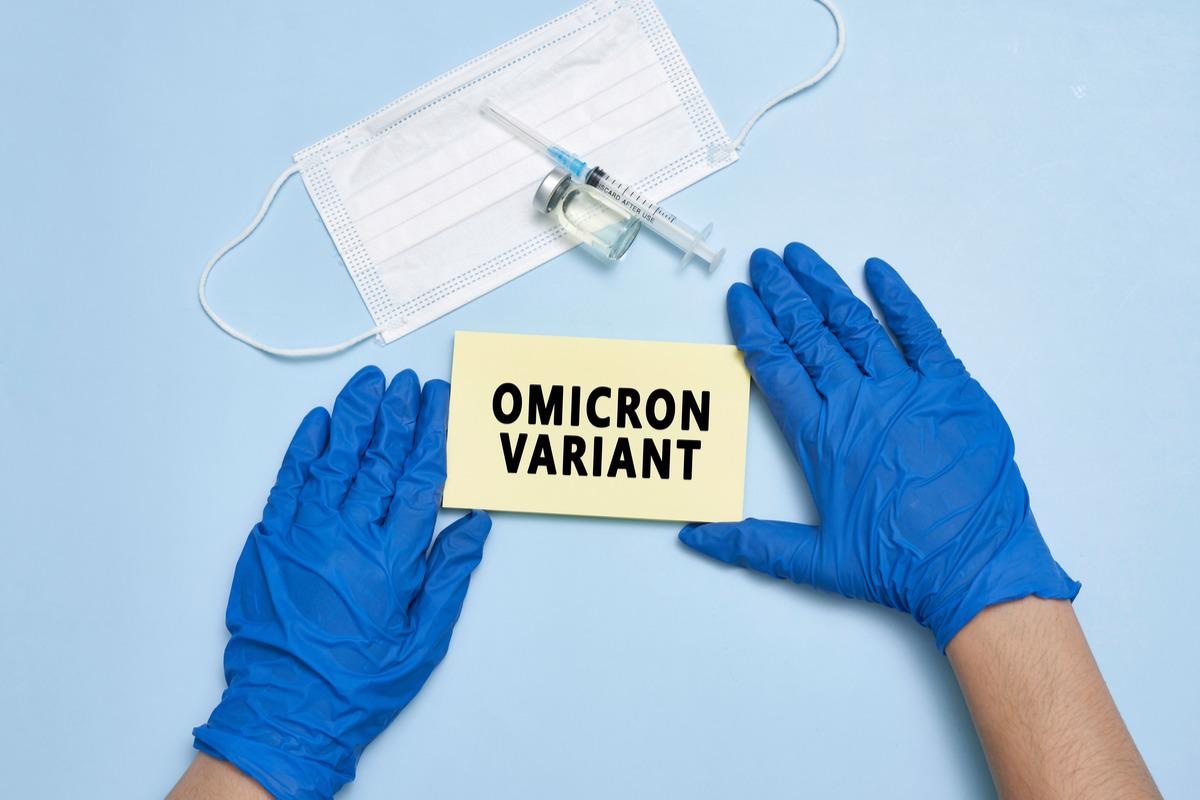 Study: Using Survey Data to Estimate the Impact of the Omicron Variant on Vaccine Efficacy against COVID-19 Infection. Image Credit: G.Tbov/Shutterstock