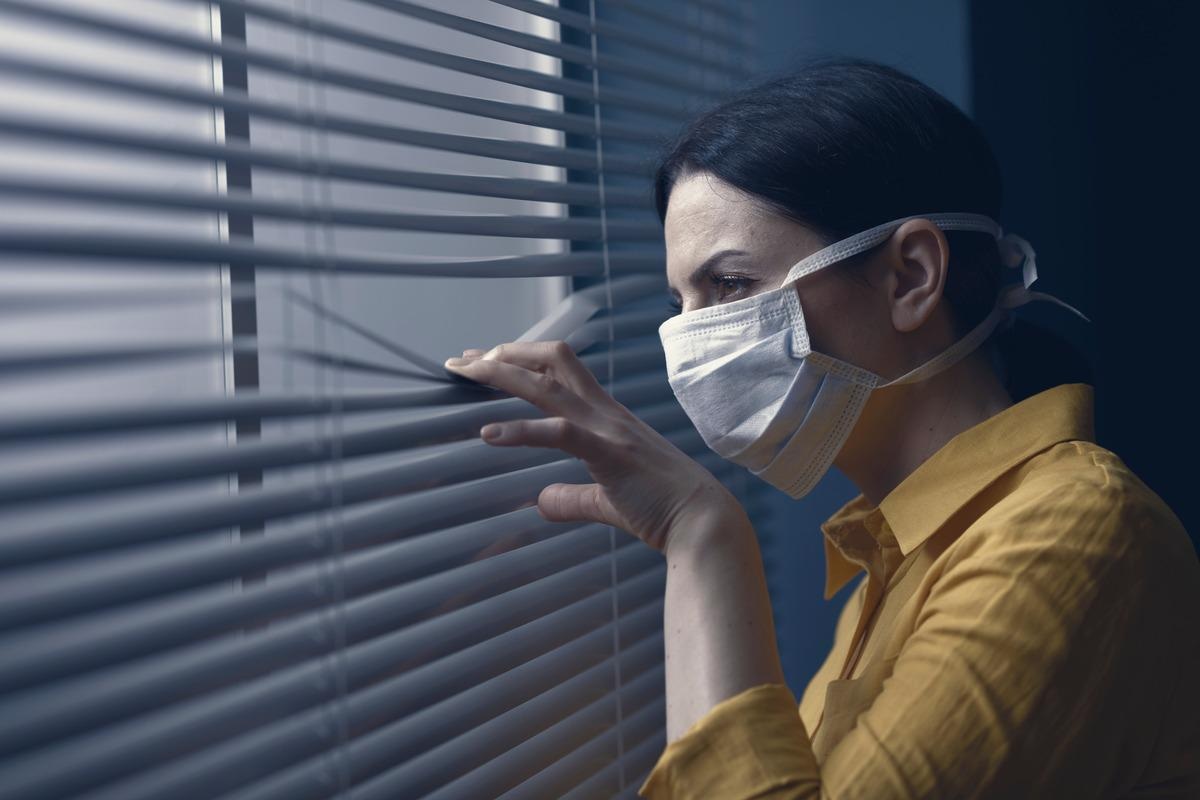 Study: COPD and social distancing in the UK. Image Credit: Stock-Asso/Shutterstock