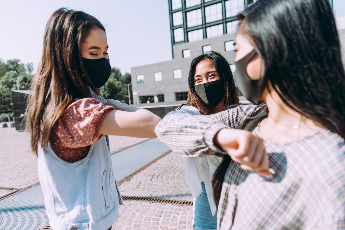 Study: “It’s hard to keep a distance when you’re with someone you really care about”—A qualitative study of adolescents’ pandemic-related health literacy and how Covid-19 affects their lives. Image Credit: oneinchpunch/Shutterstock