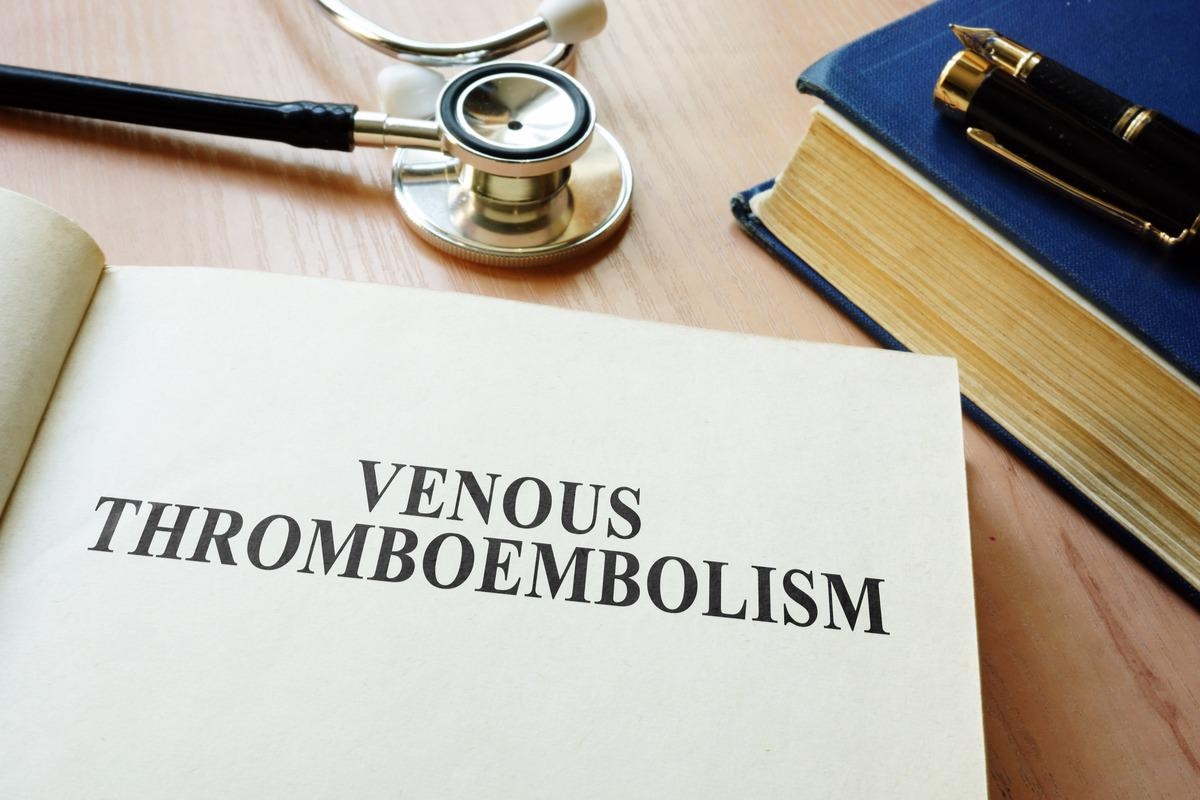 Study: Genetic risk and incident venous thromboembolism in middle-aged and older adults following Covid-19 vaccination. Image Credit: Vitalii Vodolazskyi/Shutterstock