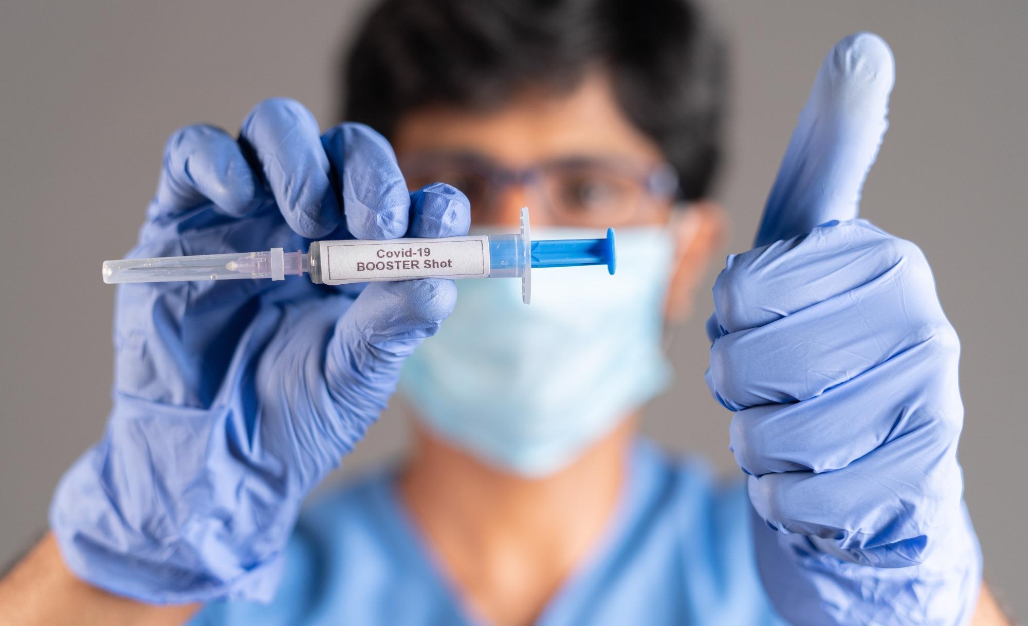 Study: Effectiveness of a second BNT162b2 booster vaccine against hospitalization and death from COVID-19 in adults aged over 60 years. Image Credit: WESTOCK PRODUCTIONS / Shutterstock