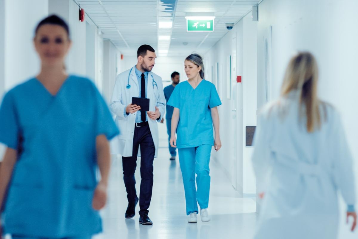 Study: Trends in non-COVID-19 hospitalizations prior to and during the COVID-19 pandemic period, United States, 2017 – 2021. Image Credit: Gorodenkoff/Shutterstock