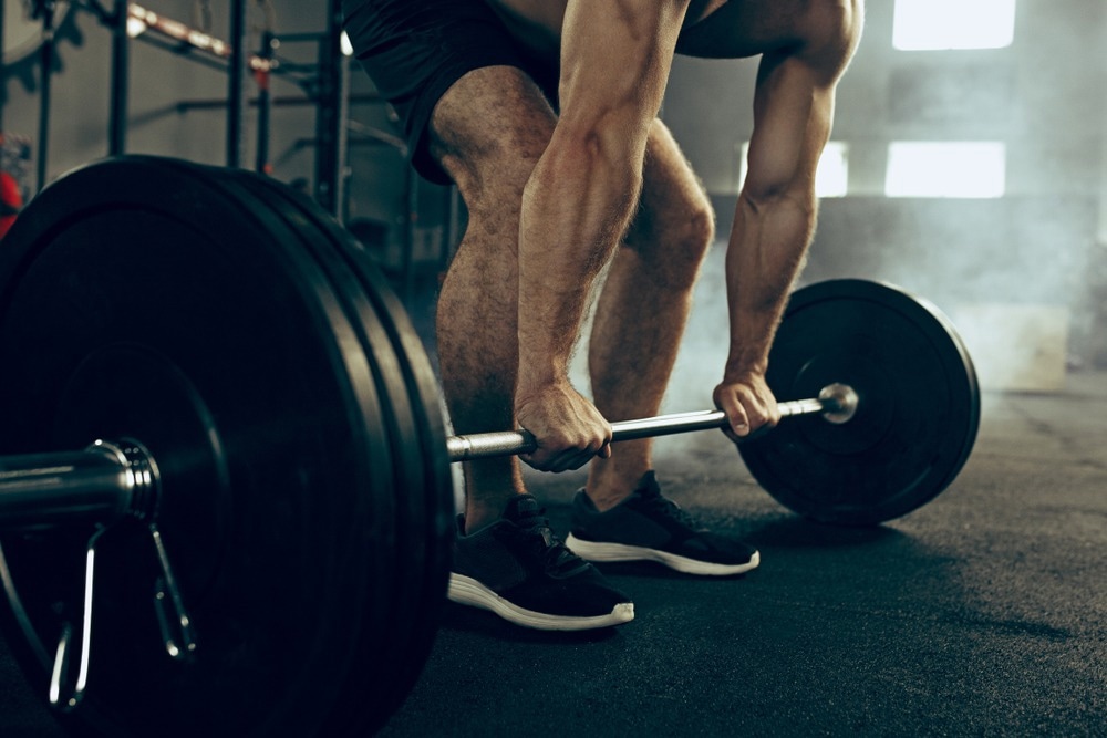 Study: Independent and joint associations of weightlifting and aerobic activity with all-cause, cardiovascular disease and cancer mortality in the Prostate, Lung, Colorectal and Ovarian Cancer Screening Trial. Image Credit: Master1305/Shutterstock