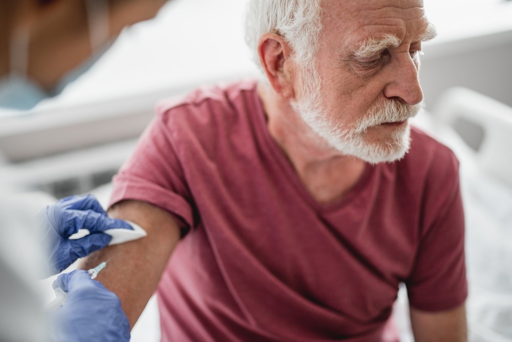 Study: Atypical B cells and impaired SARS-CoV-2 neutralisation following booster vaccination in the elderly. Image Credit: Olena Yakobchuk / Shutterstock.com