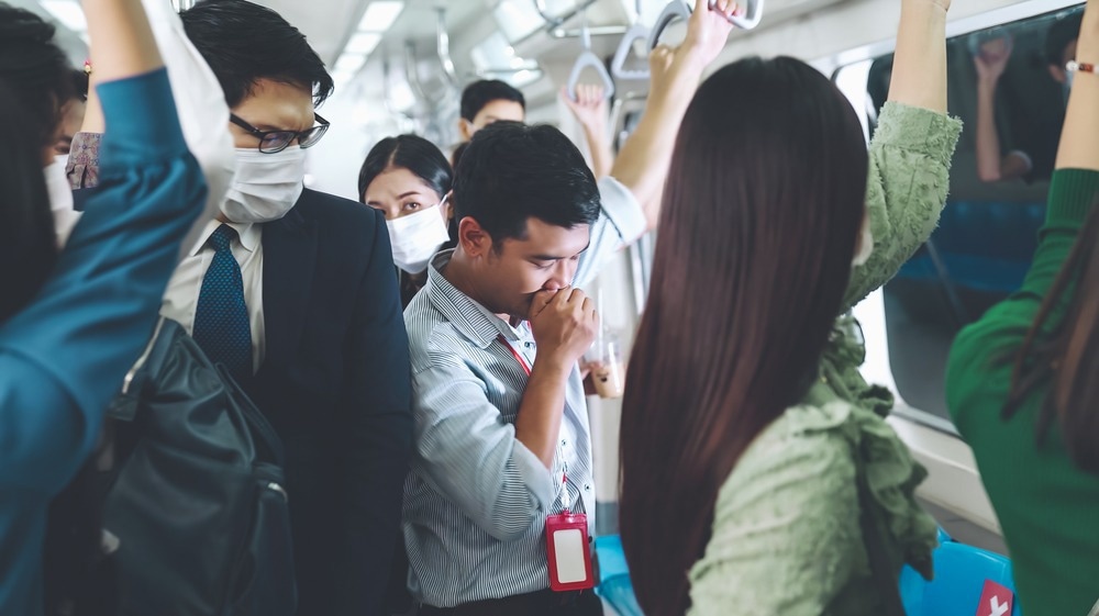 Study: An evaluation of the risk of airborne transmission of COVID‐19 on an inter‐city train carriage. Image Credit: Blue Planet Studio / Shutterstock.com
