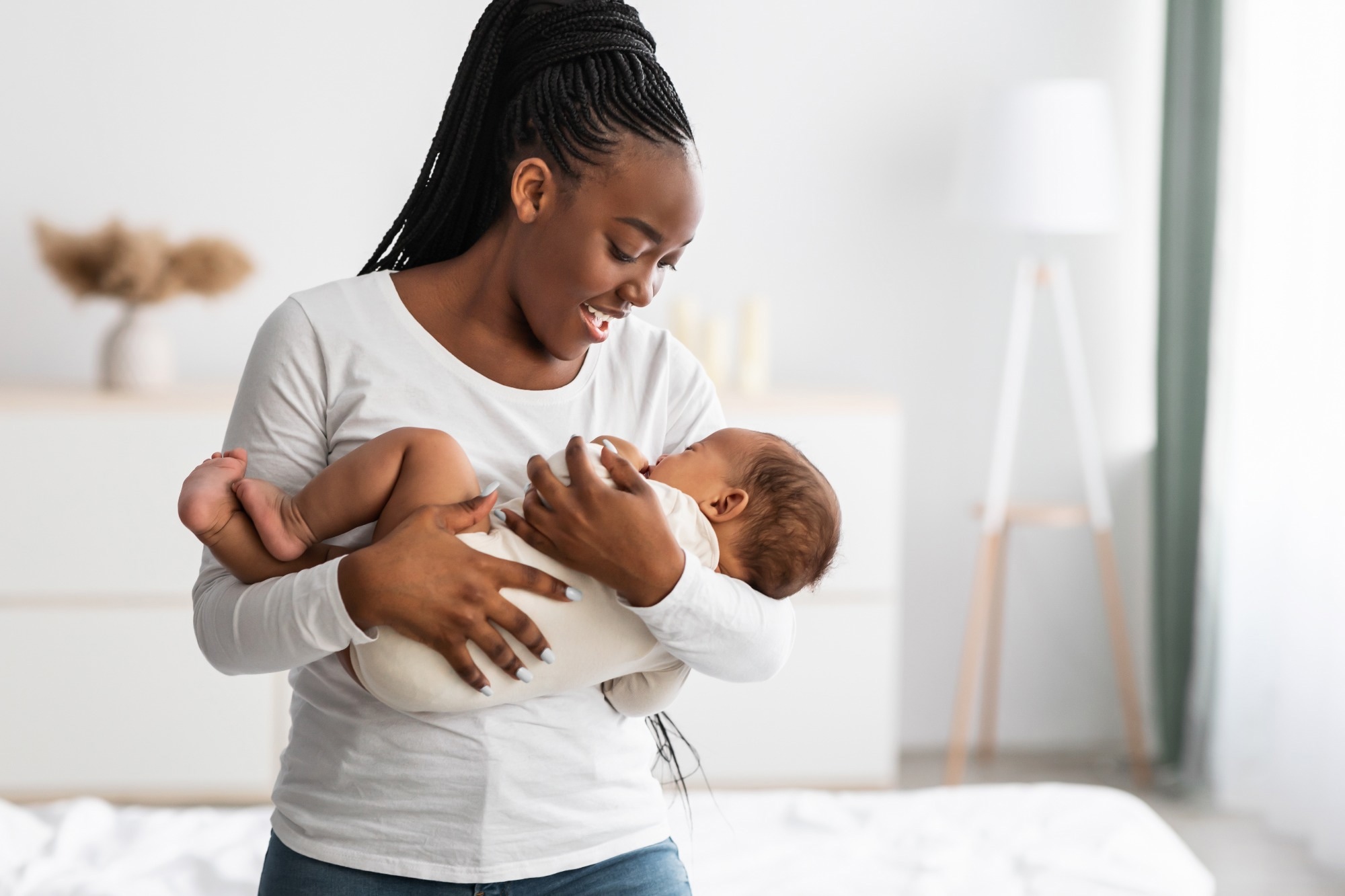 Étude : La musique chantée par les bébés forme le comportement visuel social des nourrissons.  Crédit d'image : Prostock-studio/Shutterstock
