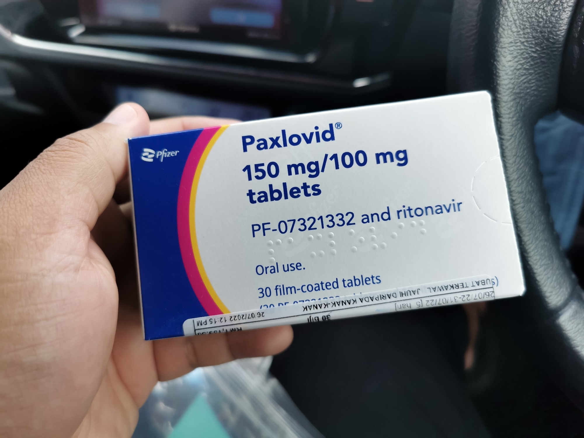 Study: The Paxlovid Rebound Study: A Prospective Cohort Study to Evaluate Viral and Symptom Rebound Differences Between Paxlovid and Untreated COVID-19 Participants. Image Credit: ahmad.faizal/Shutterstock