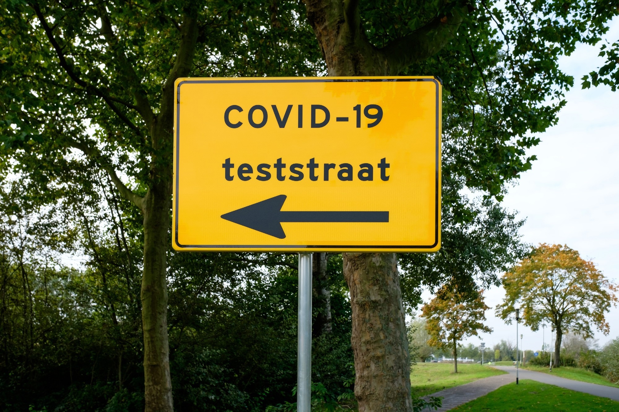 Study: Number of COVID-19 hospitalisations averted by vaccination: Estimates for the Netherlands, January 6, 2021 through August 30, 2022. ​​​​​​​Image Credit: Hung Chung Chih / Shutterstock