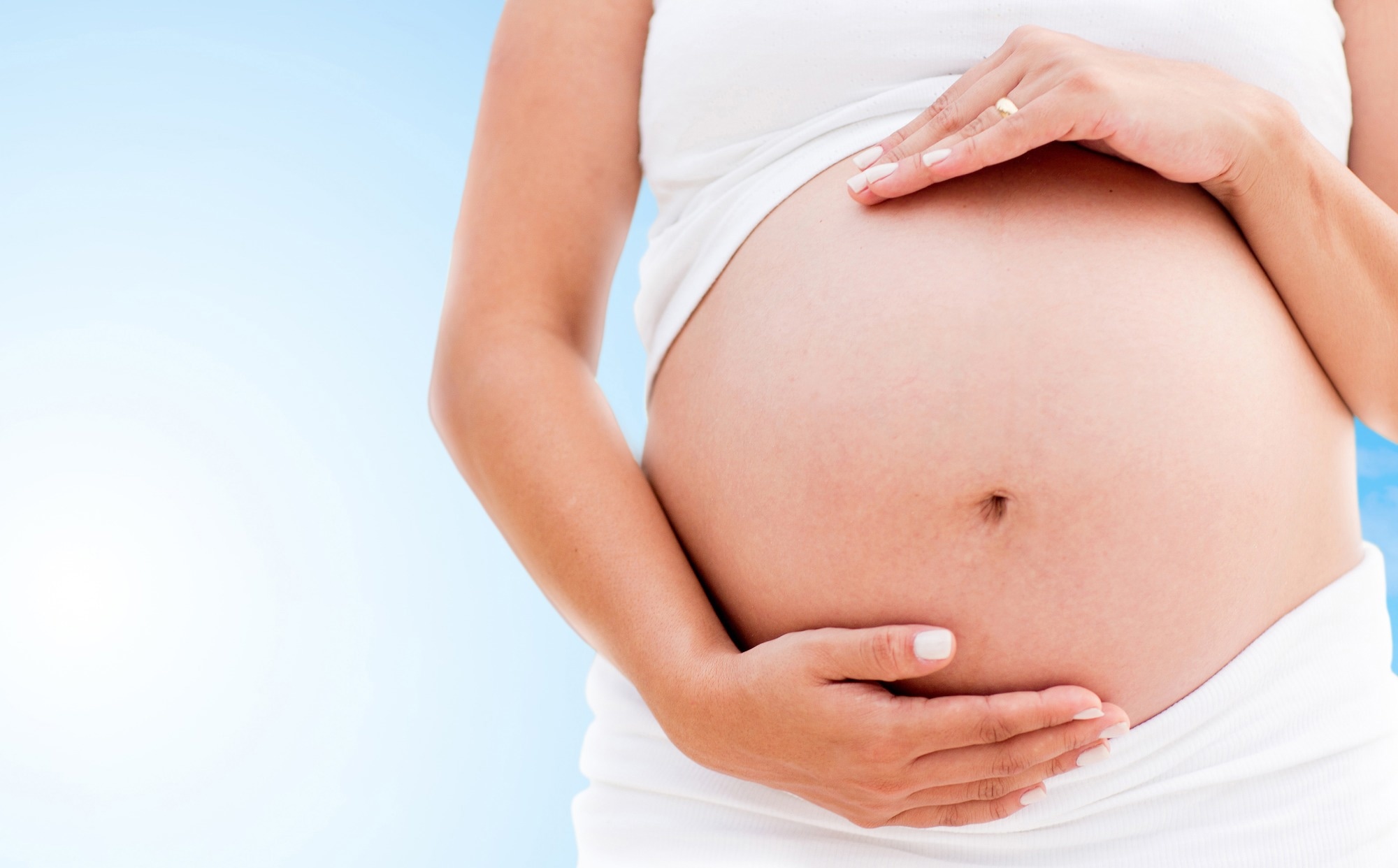 Study: Adverse maternal, fetal, and newborn outcomes among pregnant women with SARS-CoV-2 infection: an individual participant data meta-analysis. Image Credit: ESB Professional / Shutterstock