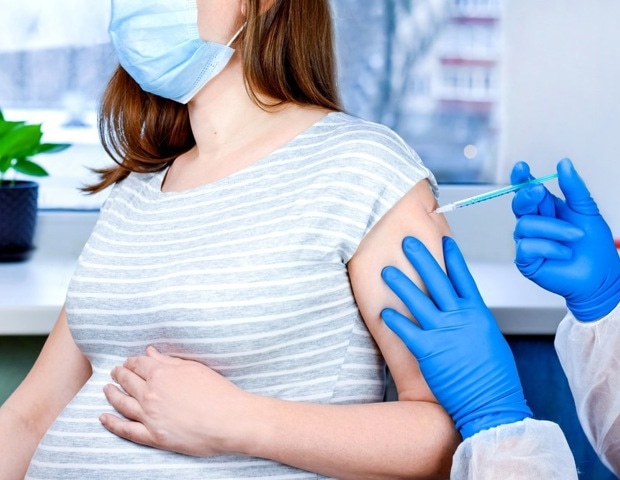 Pregnancy has no effect on long-term immune response to SARS-CoV-2 mRNA vaccination