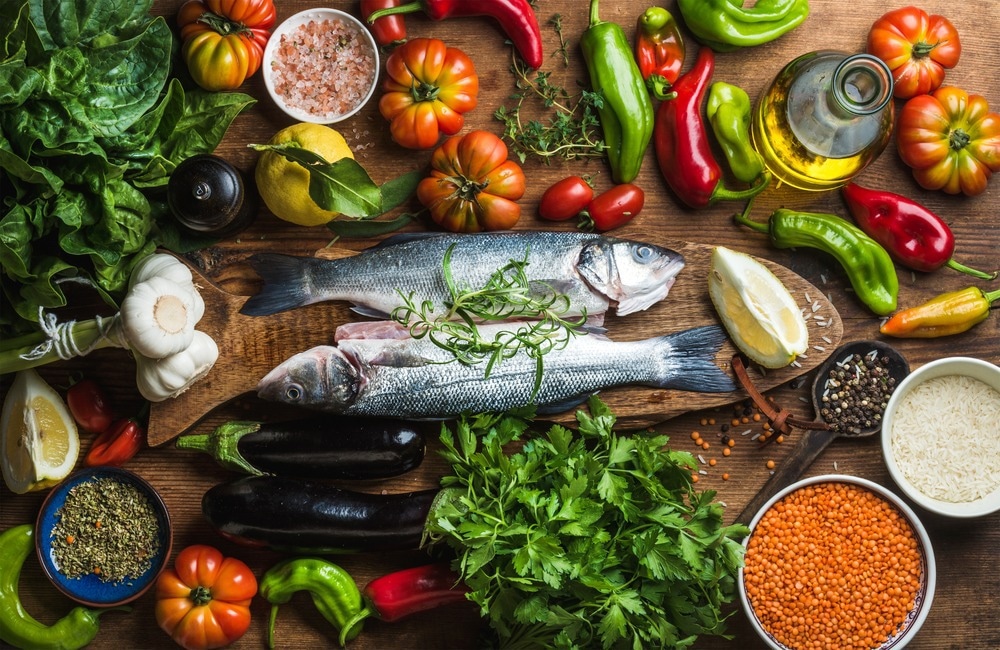 Study: Older adults and healthcare professionals have limited awareness of the link between the Mediterranean diet and the gut microbiome for healthy aging. Image Credit: Foxys Forest Manufacture/Shutterstock