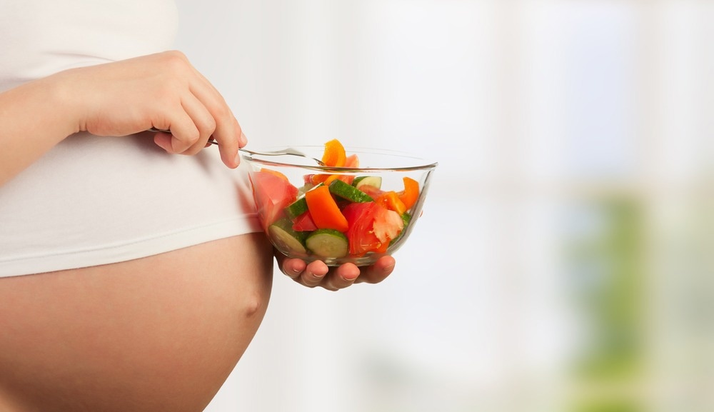 Étude : qualité de l'alimentation maternelle pendant la grossesse et la graisse du foie de la progéniture dans la petite enfance : l'étude Healthy Start.  Crédit d'image : Evgueni Atamenenko / Shutterstock.com