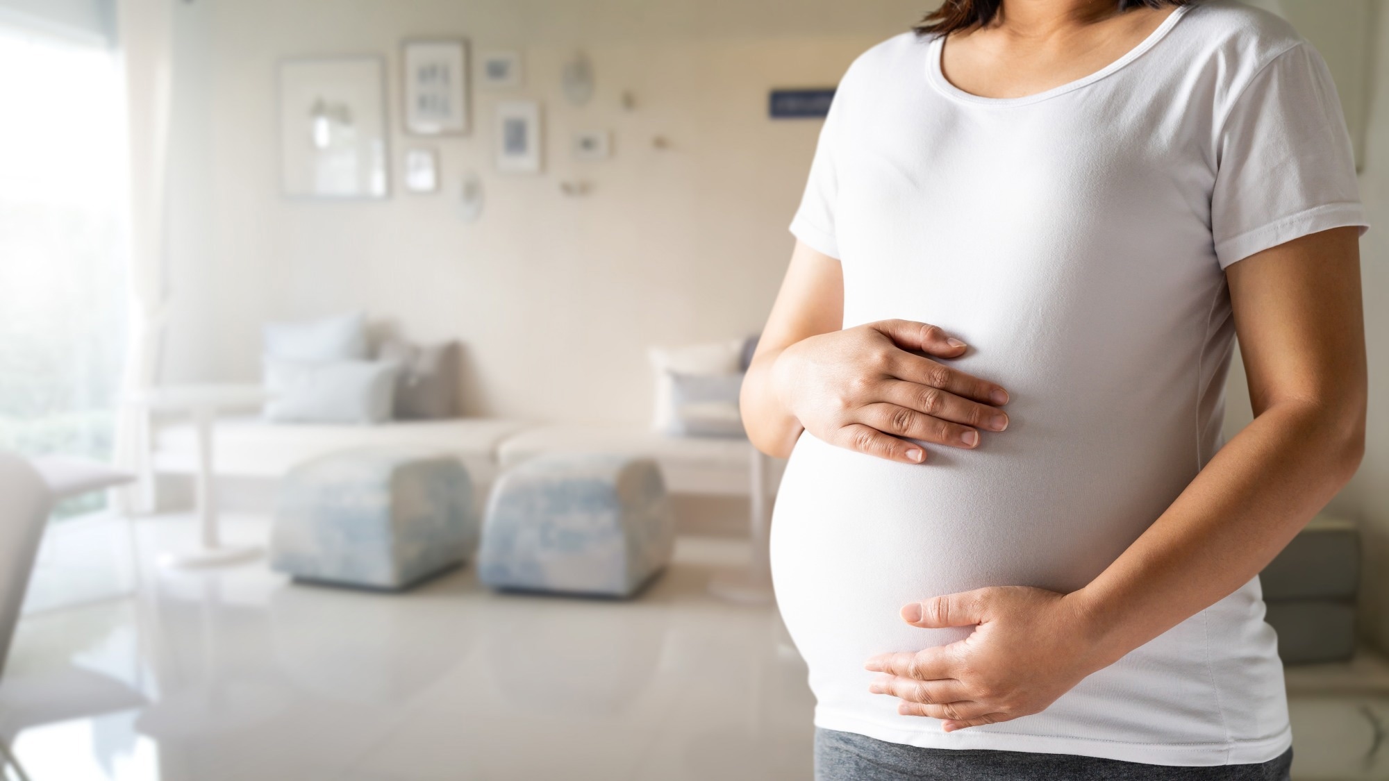 Study: The risk of miscarriage following COVID-19 vaccination: a systematic review and meta-analysis. Image Credit: Blue Planet Studio / Shutterstock