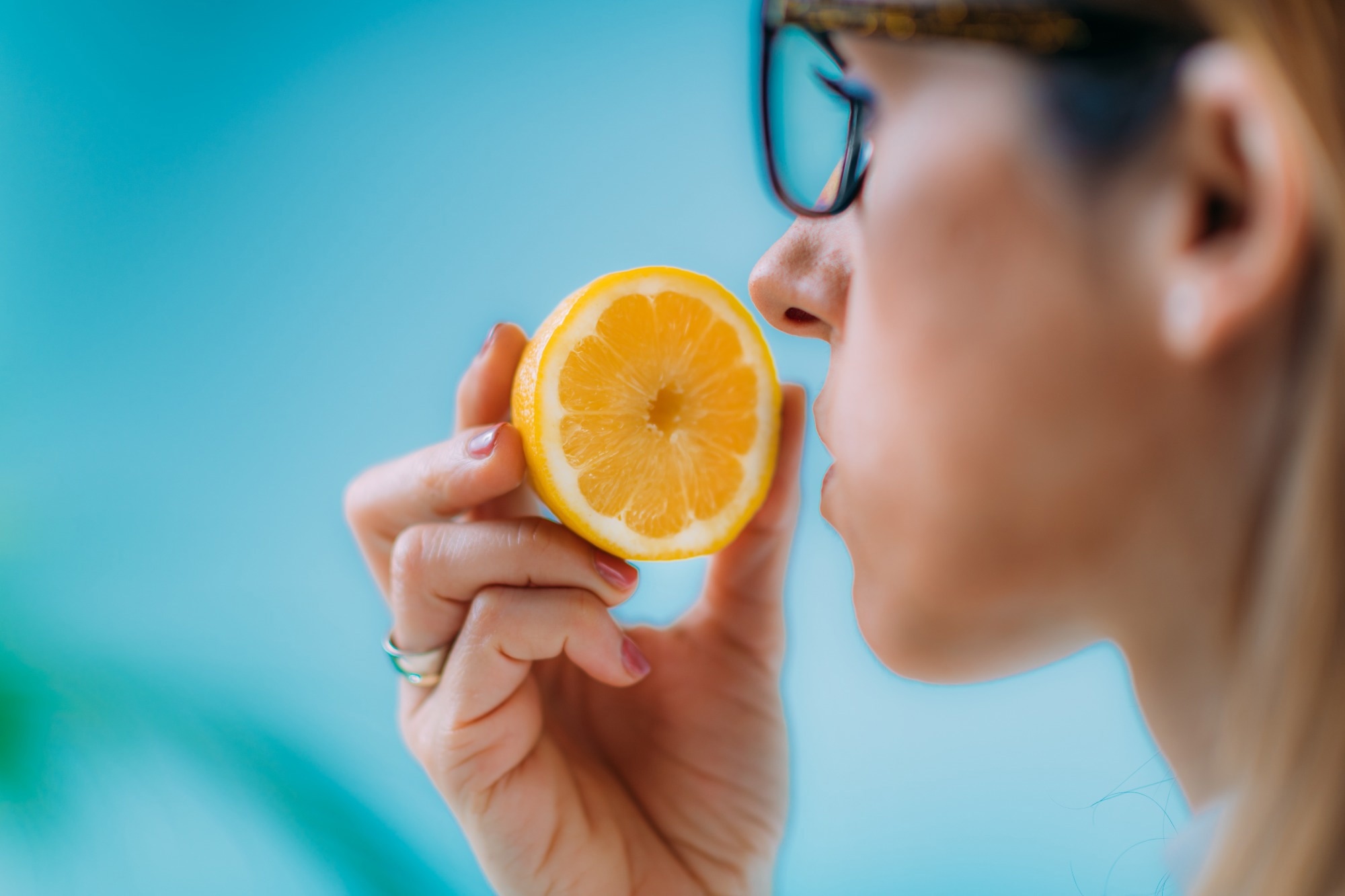Study: Persisting Olfactory Impairments in Recovered COVID-19 Patient: A Three-Year Follow-Up. Image Credit: Microgen / Shutterstock