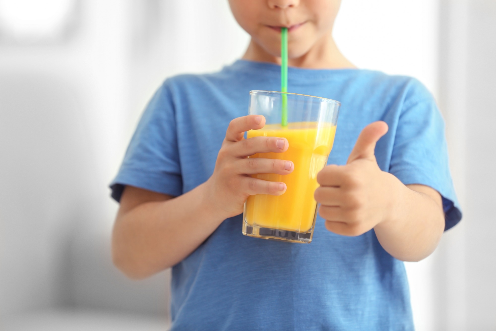 Study: Fruit Juice Consumption, Body Mass Index, and Adolescent Diet Quality in a Biracial Cohort. Image Credit: Africa Studio / Shutterstock