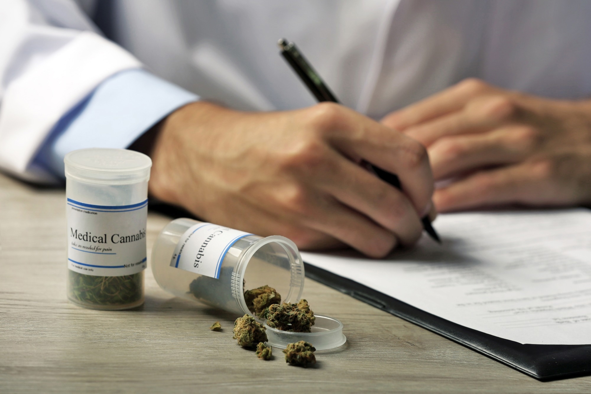 Study: Assessment of Medical Cannabis and Health-Related Quality of Life. Image Credit: AfricaStudio/Shutterstock.com