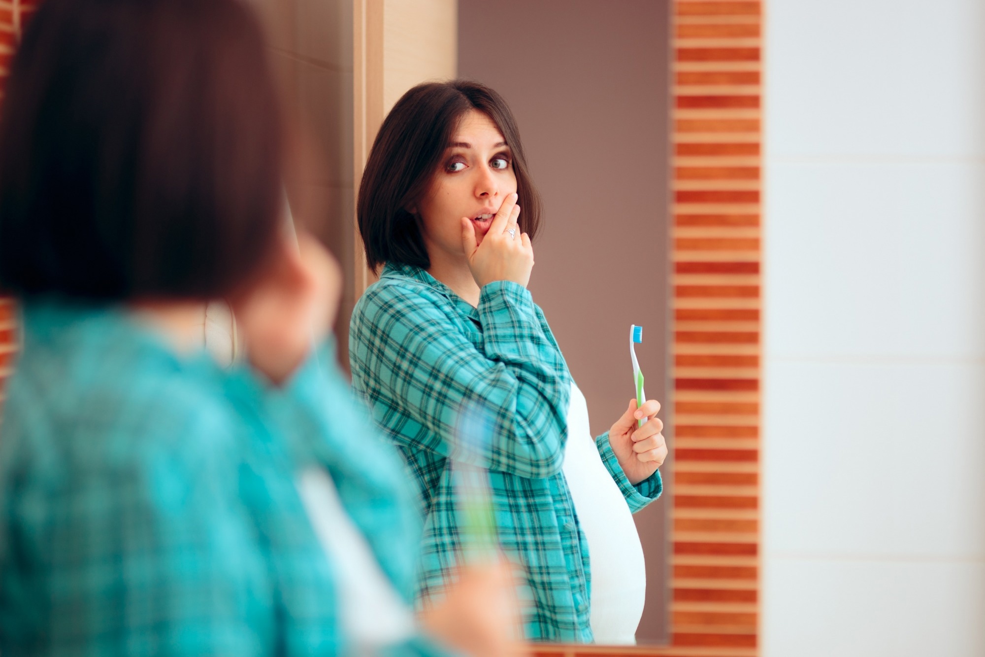 Study: How much do pregnant women know about the importance of oral health in pregnancy? Questionnaire-based survey. Image Credit: Nicoleta Ionescu / Shutterstock