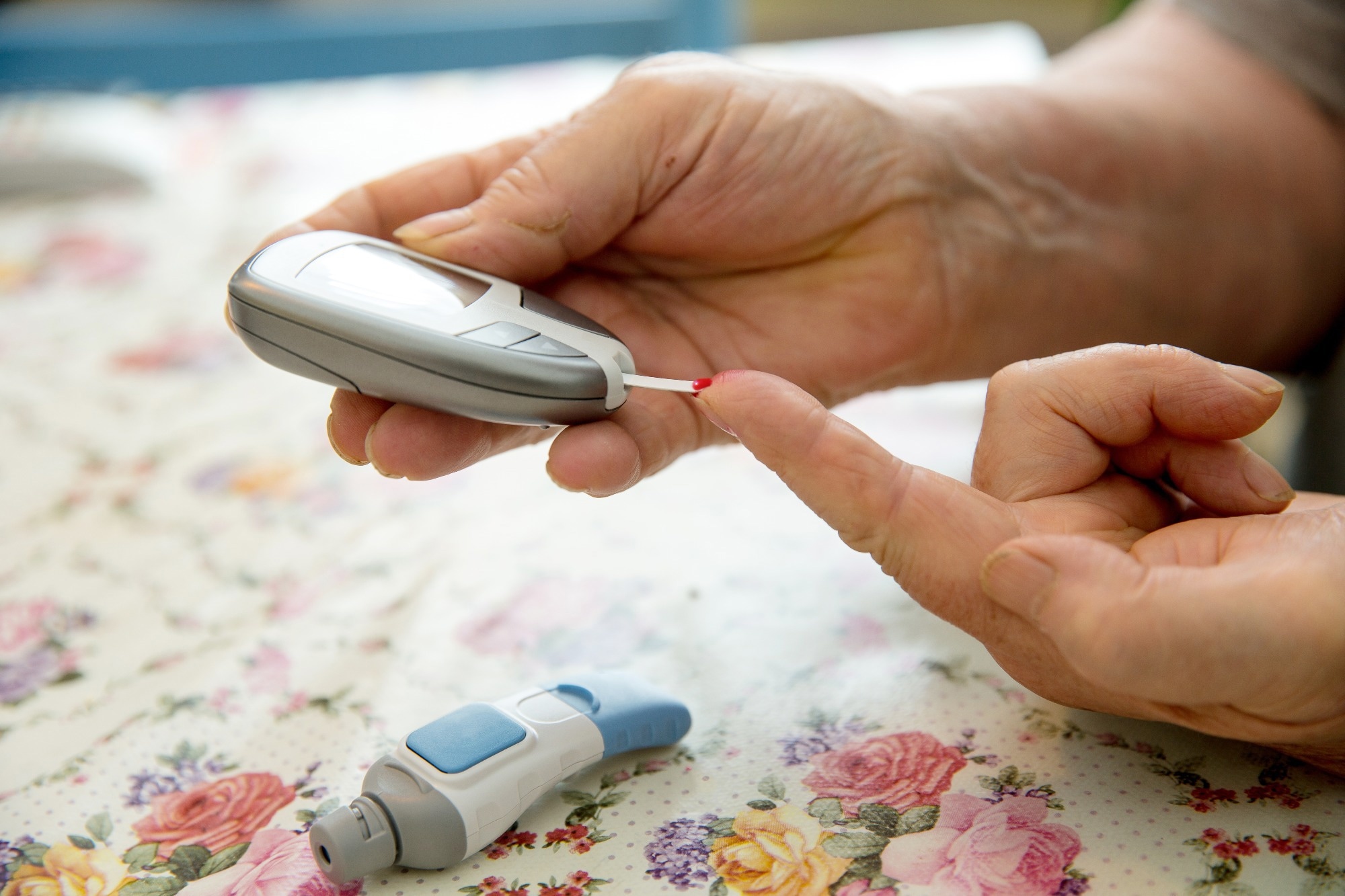 Study: Efficacy and Safety of Oral Small Molecule Glucagon-Like Peptide 1 Receptor Agonist Danuglipron for Glycemic Control Among Patients With Type 2 Diabetes. Image  Credit: urbans/Shutterstock.com