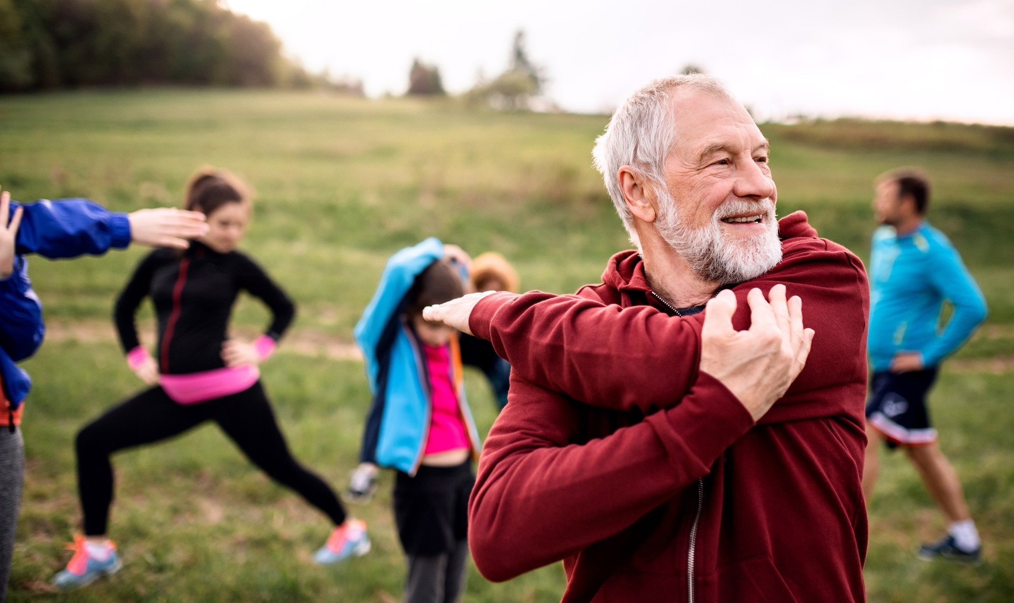 Study: Lung aerosol particle emission increases with age at rest and during exercise. Image Credit: GroundPicture/Shutterstock.com
