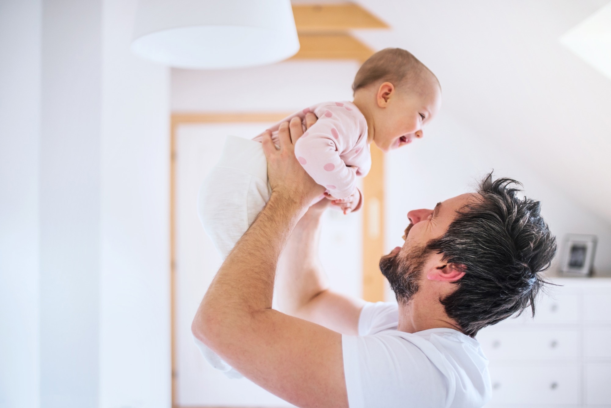 Study: Association of Recent Fatherhood With Antidepressant Treatment Initiation Among Men in the United Kingdom. Image Credit: GroundPicture/Shutterstock.com