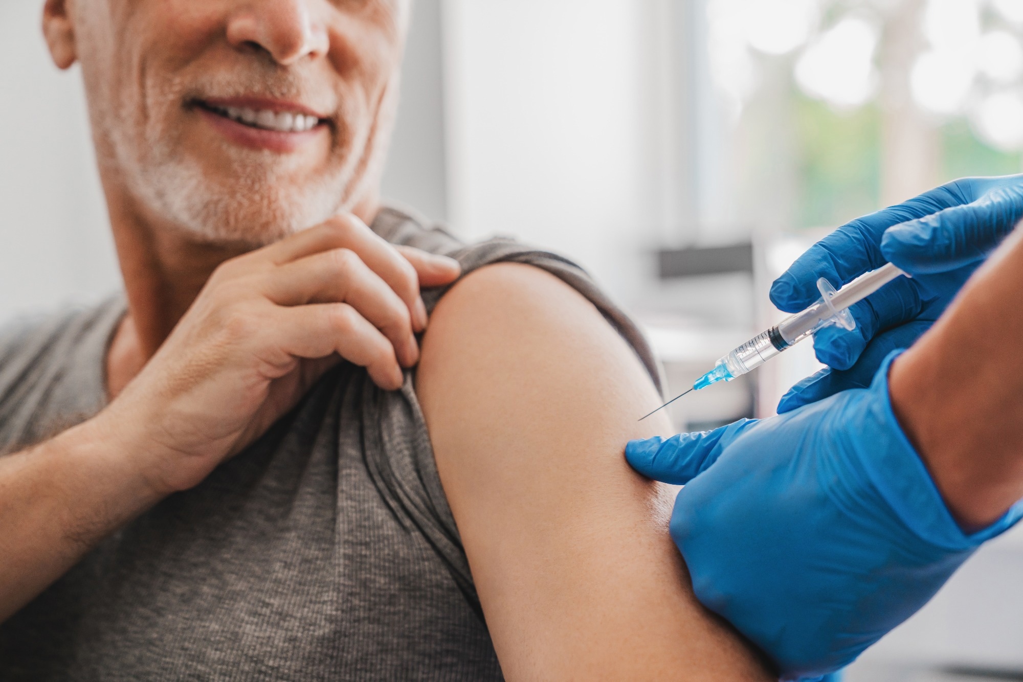 Study: Effect of Vaccination Against Influenza Viruses on Infection, Hospitalization, and Death from Respiratory COVID-19: A Systematic Review and Meta-Analysis. Image Credit: InsideCreativeHouse/Shutterstock.com
