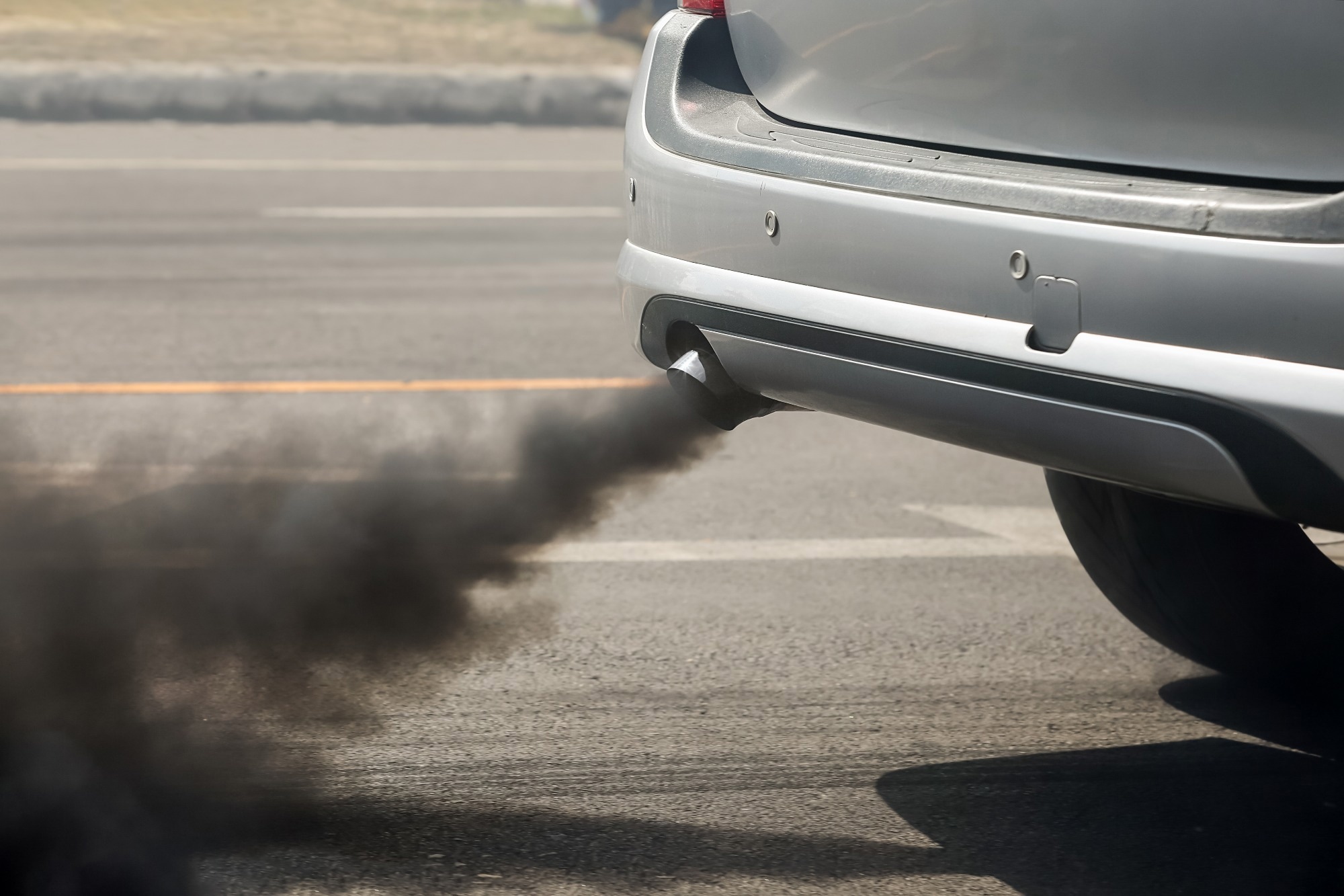 Study: Air pollution is associated with abnormal left ventricular diastolic function: a nationwide population-based study. Image Credit: Toa55/Shutterstock.com