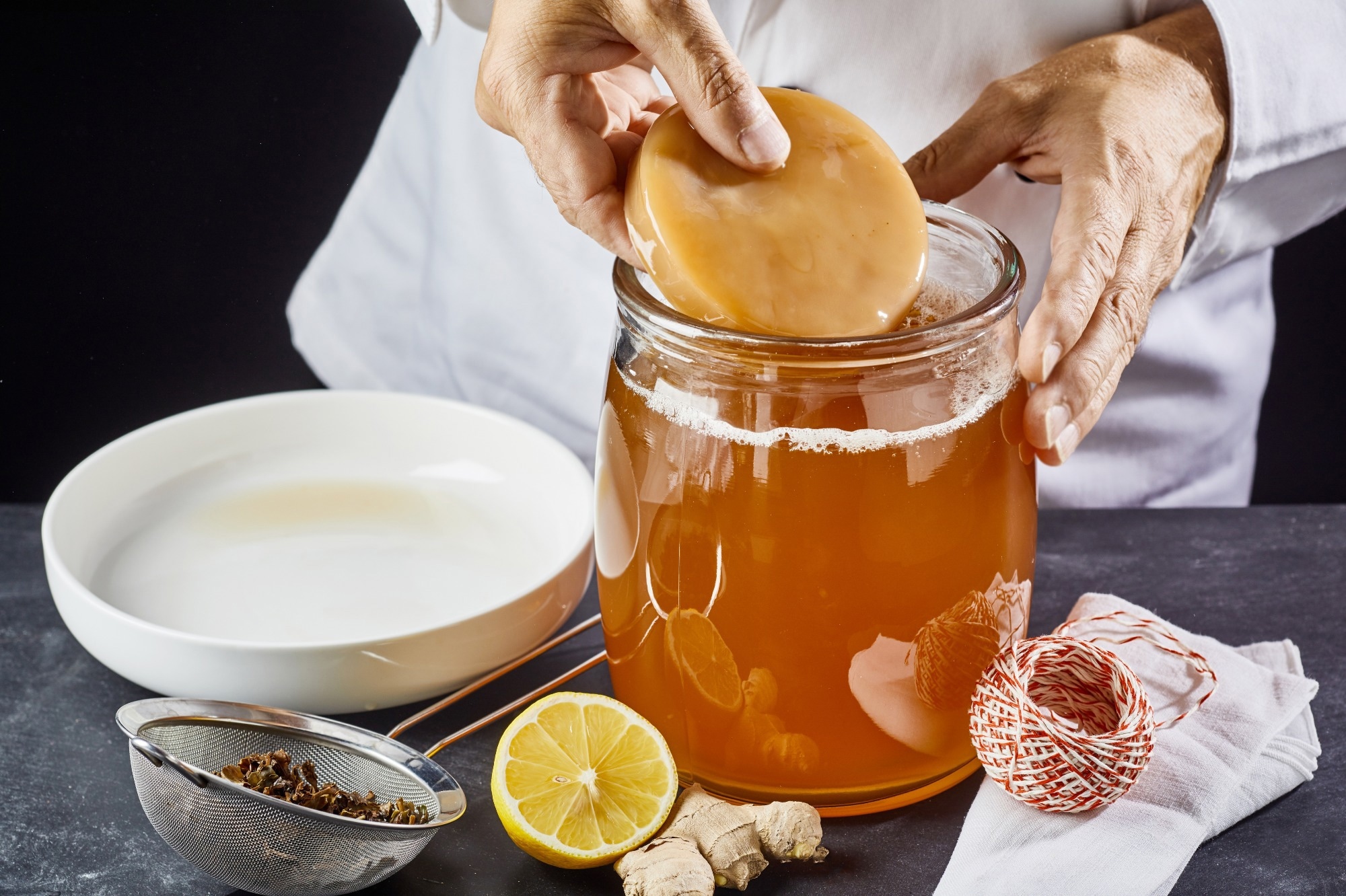 Study: Kombucha tea as an anti-hyperglycemic agent in humans with diabetes – a randomized controlled pilot investigation. Image Credit: stockcreations / Shutterstock.com