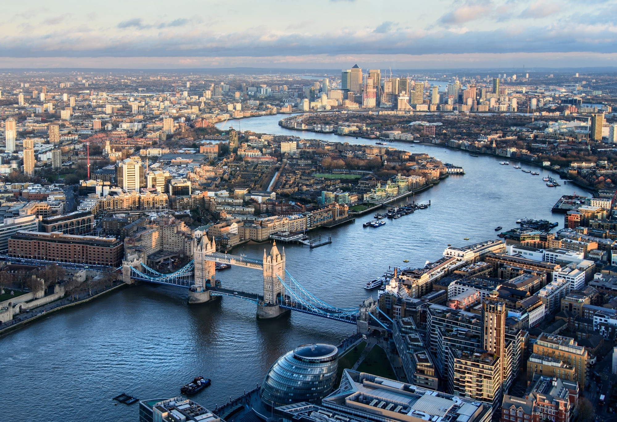 Study: A ONE-HEALTH ENVIRONMENTAL RISK ASSESSMENT OF CONTAMINANTS OF EMERGING CONCERN IN LONDON’S WATERWAYS THROUGHOUT THE SARS-CoV-2 PANDEMIC. Image Credit: Csaba Peterdi/Shutterstock.com