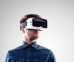 Virtual reality vs. opioids: clinical trial of non-pharmacological pain management during burn wound care