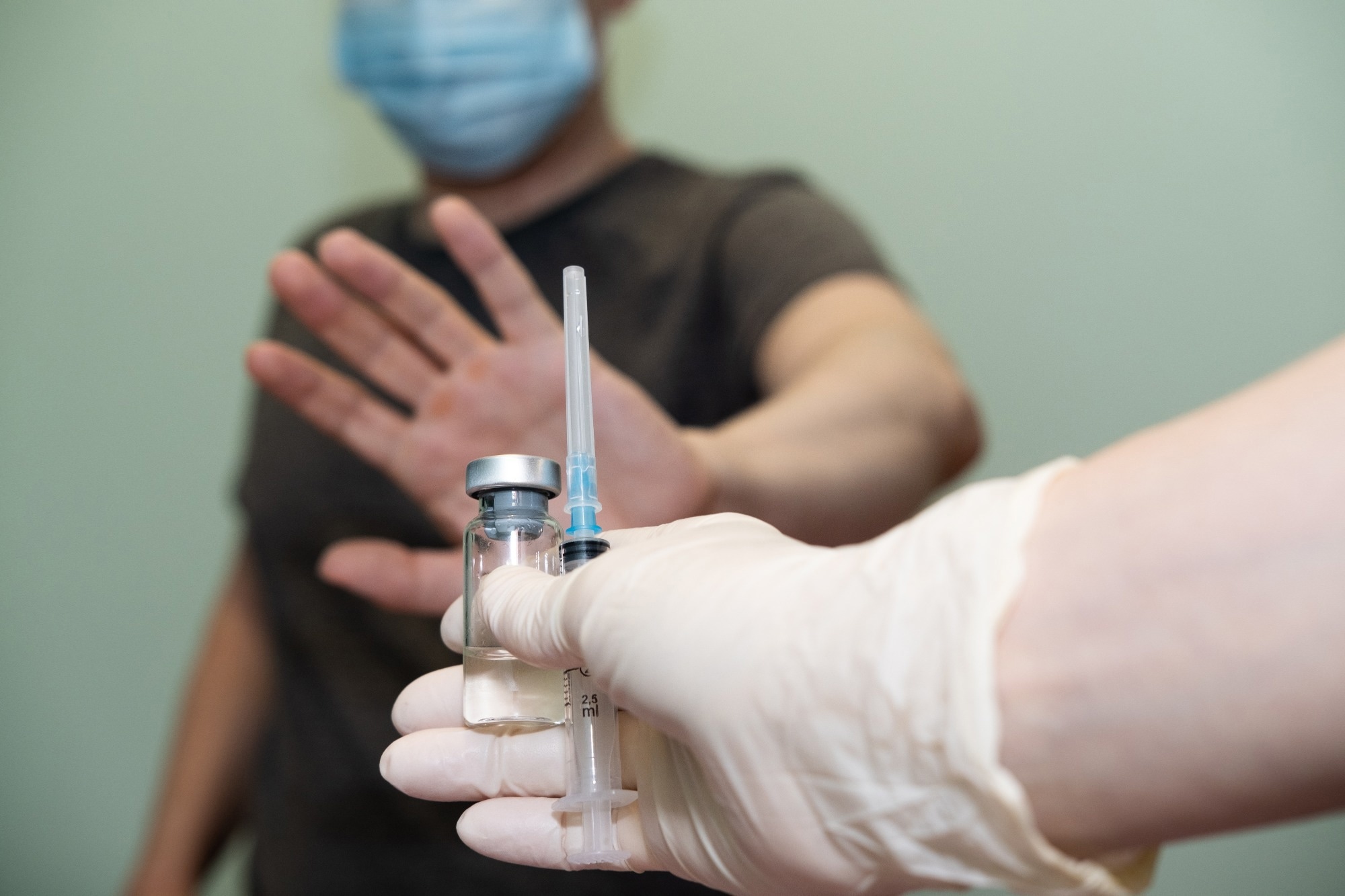 Study: COVID-19 Vaccination Willingness and Reasons for Vaccine Refusal. Image Credit: Anishka Rozhkova/Shutterstock.com