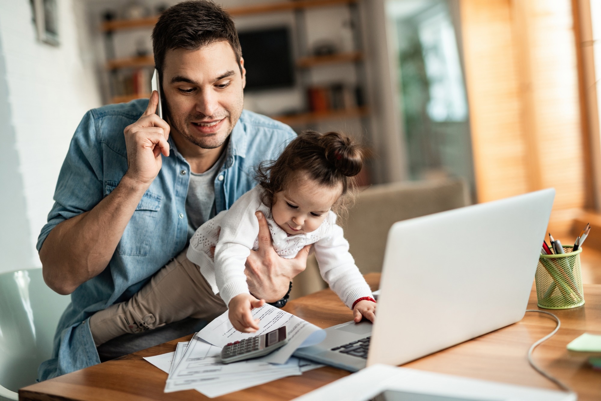 Study: Teleworking, Parenting Stress, and the Health of Mothers and Fathers. Image Credit: Drazen Zigic/Shutterstock.com