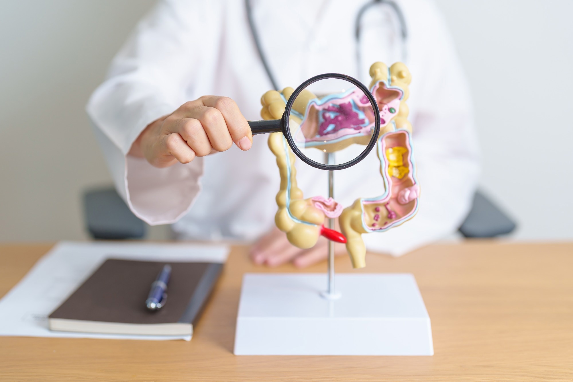 Study: Horizon scanning: new and future therapies in the management of inflammatory bowel disease. Imsge Credit: Jo Panuwat D / Shutterstock.com