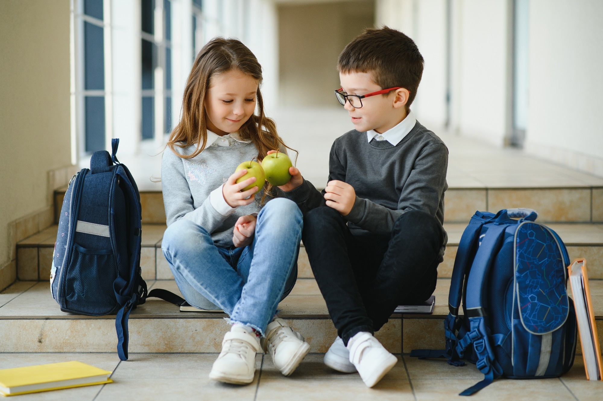 Study: The effect of free school fruit on academic performance: a nationwide quasi-experiment. Image Credit: Hryshchyshen Serhii/Shutterstock.com